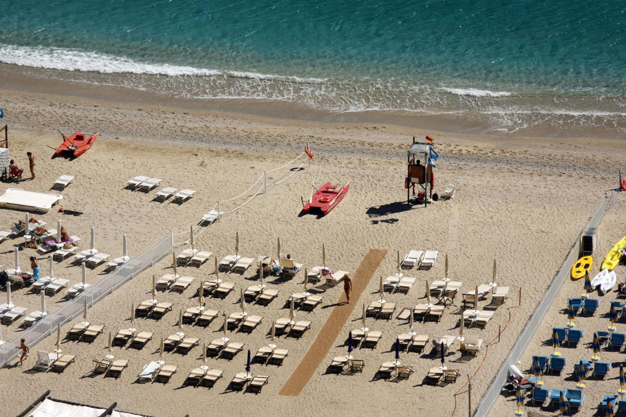 ברג'ג'י Hotel Claudio מראה חיצוני תמונה